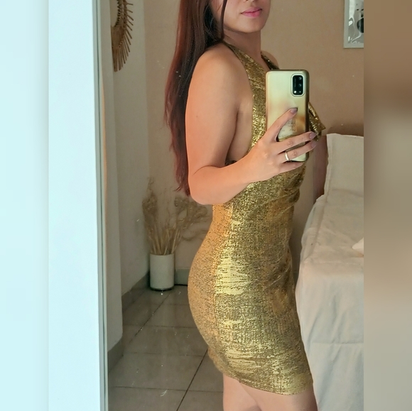 Gold halter neck mini dress fixed price - Picture 3 of 4